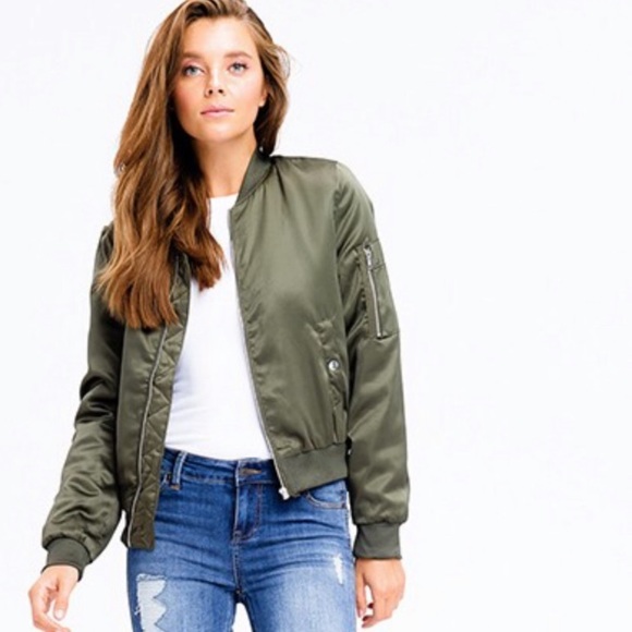 Last one‼️Bomber jacket - Picture 2 of 8